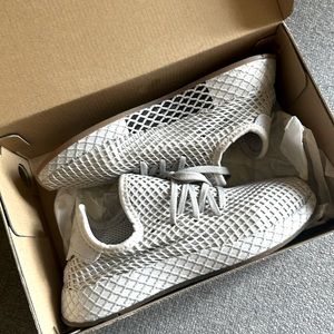 Kids Adidas Deerupt Runners